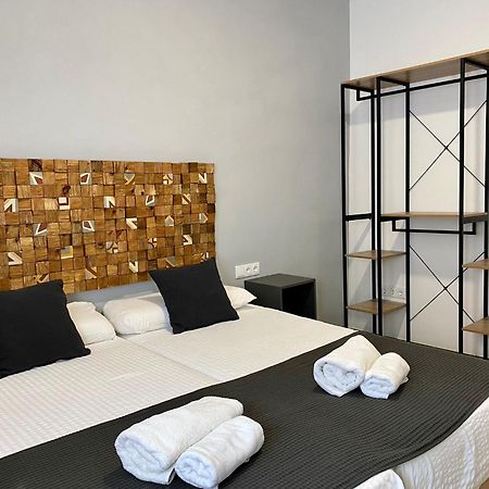 Anka Kurro Bed & Breakfast Rota Exterior photo