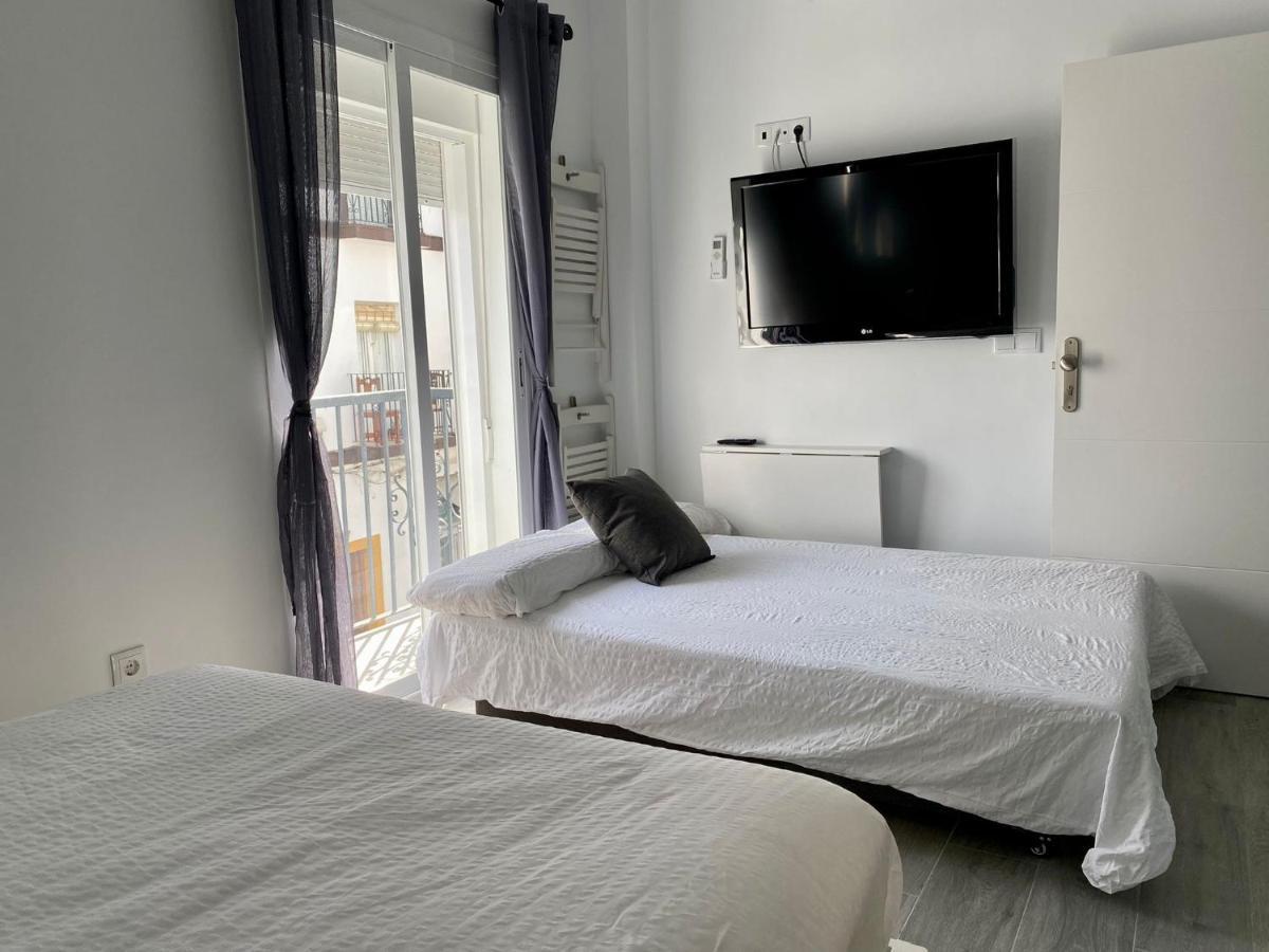 Anka Kurro Bed & Breakfast Rota Exterior photo