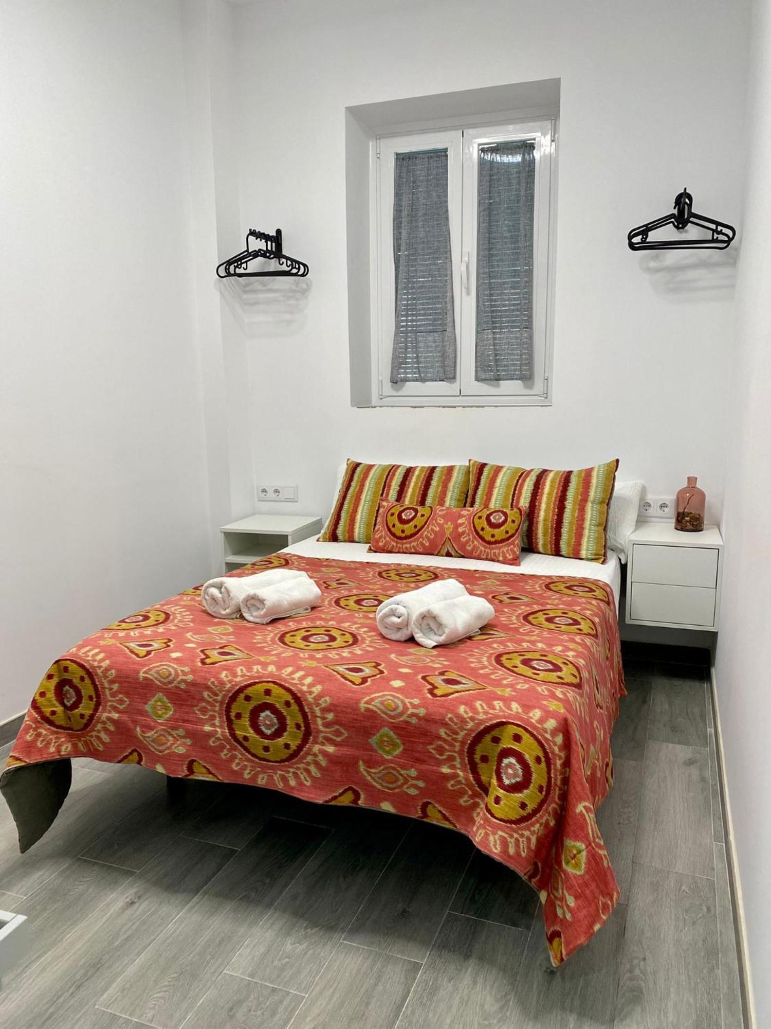 Anka Kurro Bed & Breakfast Rota Exterior photo